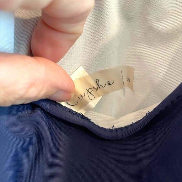 Cupshe High Cut One Piece Swimsuit - Picture 5 of 5